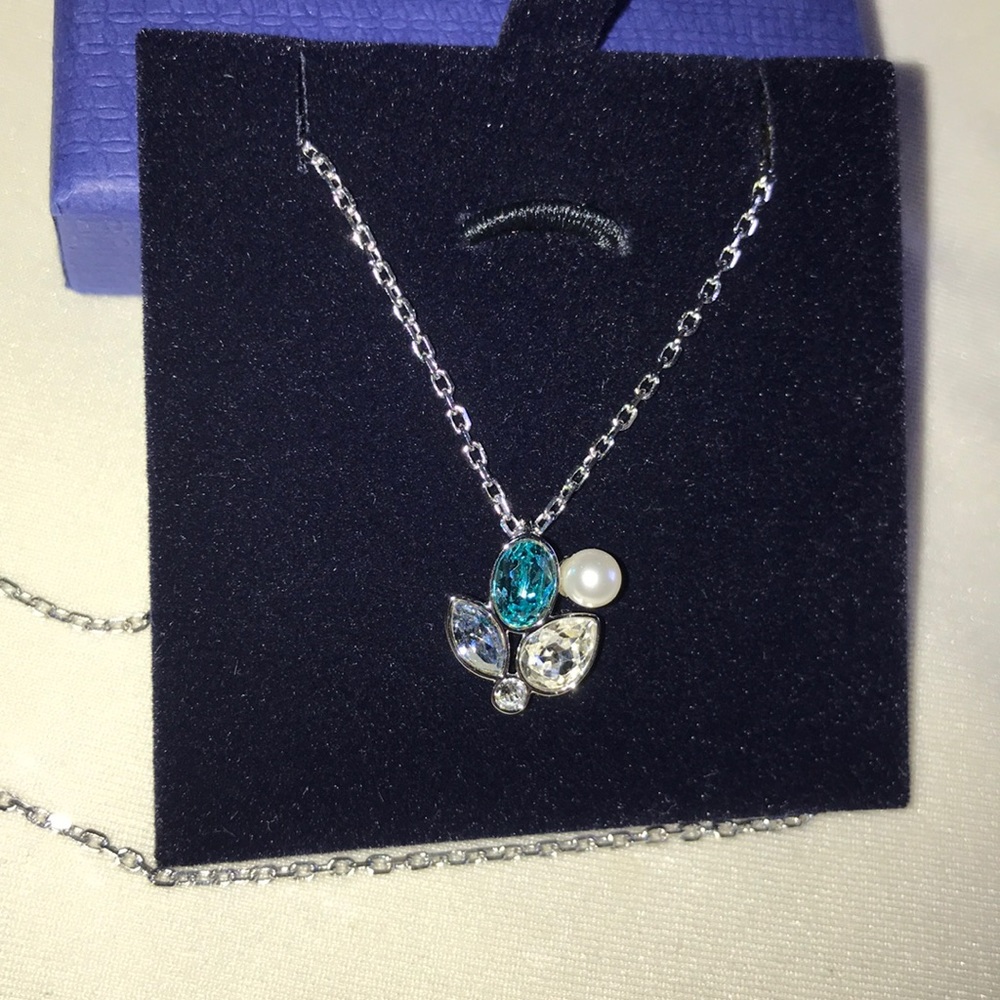 Swarovski Pendant Necklace